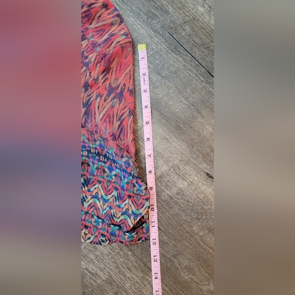 Skies are Blue Sheer Blouse Women's S Petie Multi-colored Abstract Short Sleeved - Picture 12 of 12